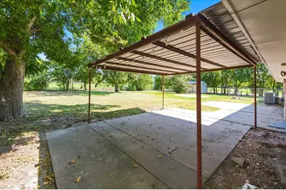 710 E Avenue A, Rosebud, TX 76570 - Photo 25