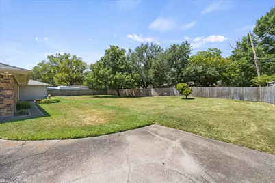4001 Keele Drive, Garland, TX 75041 - Photo 29