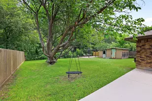 713 Patricia Dr, Sherman, TX 75090 - Photo 25