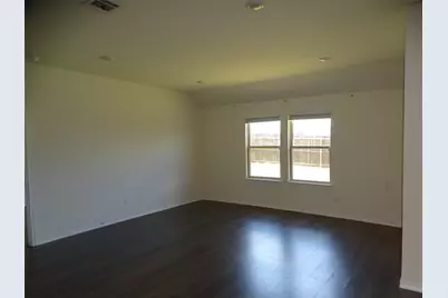 1214 Canterbury Lane, Ennis, TX 75119 - Photo 5