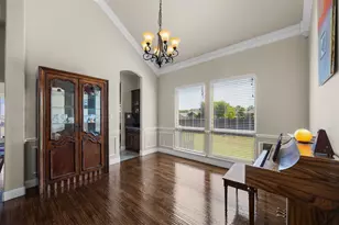 8871 Etta Ct, Waxahachie, TX 75167 - Photo 3