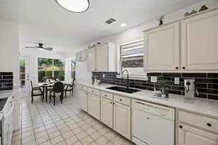537 Raintree Cir, Coppell, TX 75019 - Photo 7