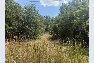 817 Pawnee Trail, Granbury, TX 76048 - Photo 1