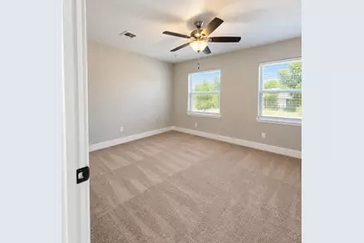 1000 La Villeta Street, Mexia, TX 76667 - Photo 11