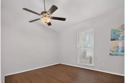 303 Liberty Place, Grand Prairie, TX 75052 - Photo 7