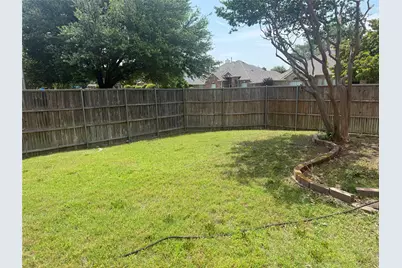 9200 Fairwood Court, Plano, TX 75025 - Photo 31