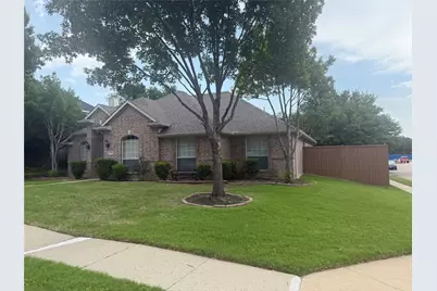 9200 Fairwood Court, Plano, TX 75025 - Photo 3