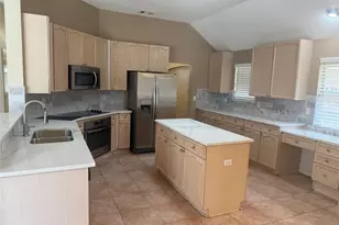 9200 Fairwood Ct, Plano, TX 75025 - Photo 15