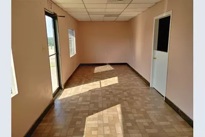 3065 SW Wilshire Boulevard, Burleson, TX 76028 - Photo 5