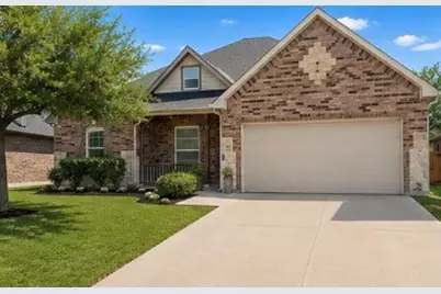 565 Griffith Drive, Saginaw, TX 76179 - Photo 1