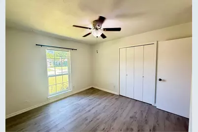 8506 Londonderry Lane, Dallas, TX 75228 - Photo 15