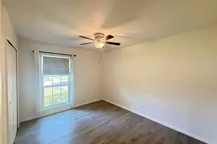 8506 Londonderry Ln, Dallas, TX 75228 - Photo 17