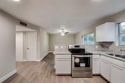 2436 Dancy Drive N, Fort Worth, TX 76131 - Photo 7