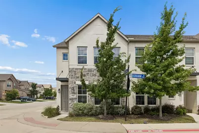 9901 Schramm Street, Irving, TX 75063 - Photo 1
