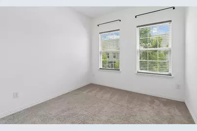 9901 Schramm Street, Irving, TX 75063 - Photo 31