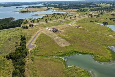 571 Lakeshore Terrace, Windom, TX 75492 - Photo 11