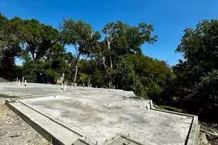17410 Dowell Cir, Dallas, TX 75252 - Photo 11
