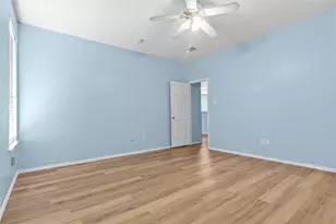 12652 Oakwood Cir, Fort Worth, TX 76040 - Photo 19