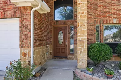 6974 Shoreview Drive, Grand Prairie, TX 75054 - Photo 3