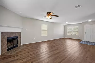 6432 Paradise Valley Road, Fort Worth, TX 76112 - Photo 5