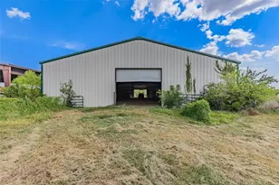 5101 Co Rd 2208, Greenville, TX 75402 - Photo 35