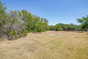 321 E Woody Creek Ct, Springtown, TX 76082 - Photo 27