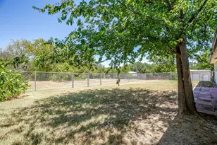 321 E Woody Creek Ct, Springtown, TX 76082 - Photo 27