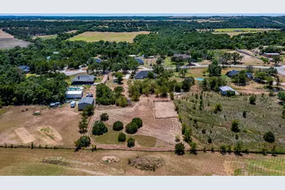 321 E Woody Creek Court, Springtown, TX 76082 - Photo 33