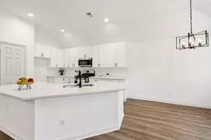 2606 Brittany Dr, Rowlett, TX 75088 - Photo 3