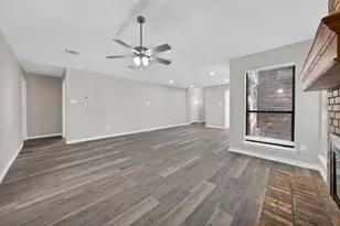 5612 Polo Club Dr, Arlington, TX 76017 - Photo 3