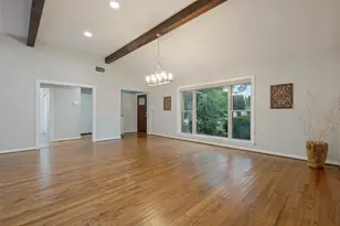 11055 Milhof Dr, Dallas, TX 75228 - Photo 11