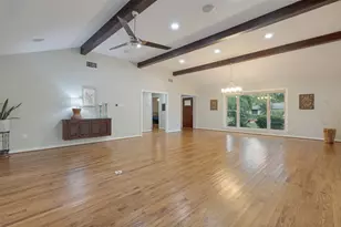 11055 Milhof Dr, Dallas, TX 75228 - Photo 3