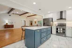 11055 Milhof Dr, Dallas, TX 75228 - Photo 13