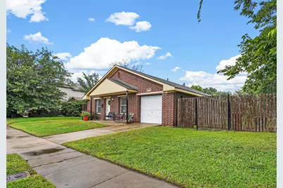 2833 Gordon Avenue, Fort Worth, TX 76110 - Photo 3