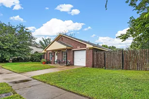 2833 Gordon Ave, Fort Worth, TX 76110 - Photo 3