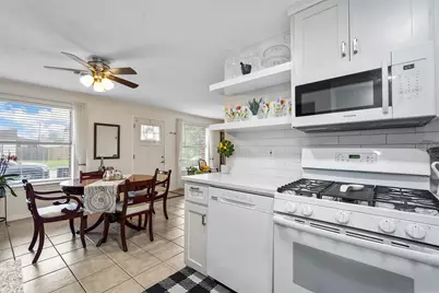 2833 Gordon Avenue, Fort Worth, TX 76110 - Photo 5