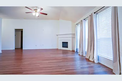 1012 Kingsley Drive, Saginaw, TX 76179 - Photo 3