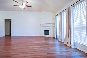 1012 Kingsley Dr, Saginaw, TX 76179 - Photo 3