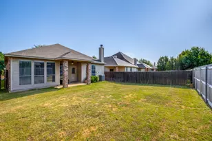 3213 Hornbeam St, Denton, TX 76226 - Photo 25