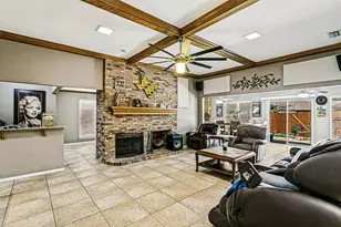 4801 Gaylewood Ct, Arlington, TX 76017 - Photo 5
