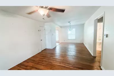 807 Blanton Drive, Sherman, TX 75092 - Photo 5