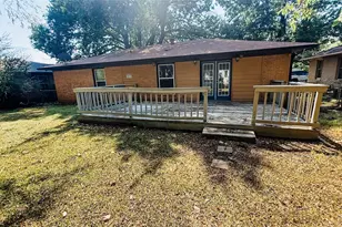 807 Blanton Dr, Sherman, TX 75092 - Photo 13