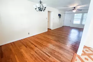 807 Blanton Dr, Sherman, TX 75092 - Photo 7