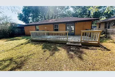 807 Blanton Drive, Sherman, TX 75092 - Photo 13