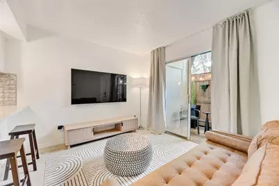 1810 N Garrett Avenue #119, Dallas, TX 75206 - Photo 3