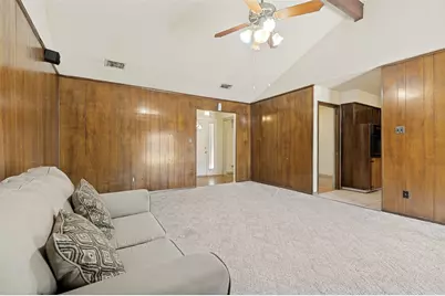 7805 Marlborough Drive W, Fort Worth, TX 76134 - Photo 5