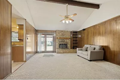 7805 Marlborough Drive W, Fort Worth, TX 76134 - Photo 7