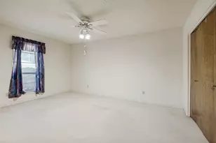 7805 Marlborough Dr W, Fort Worth, TX 76134 - Photo 17