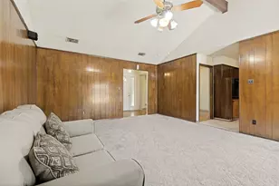 7805 Marlborough Dr W, Fort Worth, TX 76134 - Photo 5