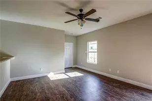 416 Canvas Ct, Crowley, TX 76036 - Photo 5